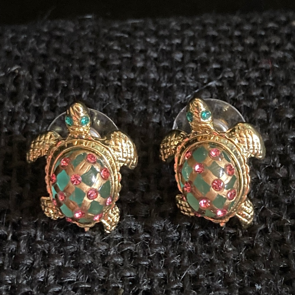 Betsey Johnson Turtle Earrings